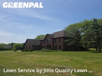 Lawn Mowing nearby Hawthorn Woods, IL, 