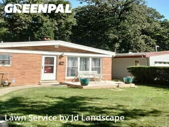 Grass Cutting nearby Skokie, IL, 