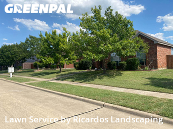 Lawn Cutting nearby Cedar Hill, TX, 