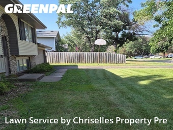 Lawn Maintenance nearby Minneapolis, MN, 