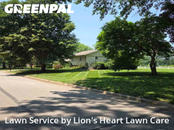 Lawn Mowing Service nearby Lansing, KS, 