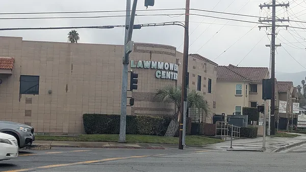 Lawnmower Center Photo 4