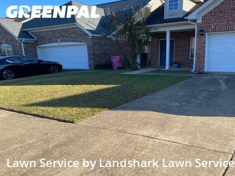 Lawn Care Service nearby Olive Branch, MS, 
