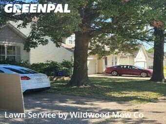 Grass Cut nearby St. Ann, MO, 