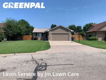 Lawn Maintenance nearby Wichita, KS, 