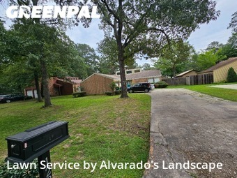 Grass Cut nearby Conroe, TX, 