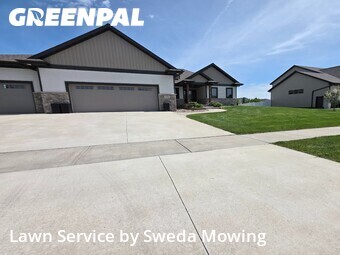 Lawn Care Service nearby Hobart, WI, 