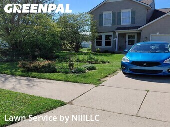 Yard Mowing nearby Grand Rapids, MI, 