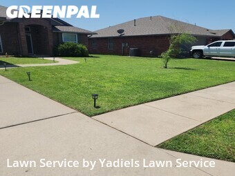 Lawn Mowing nearby Moore, OK, 