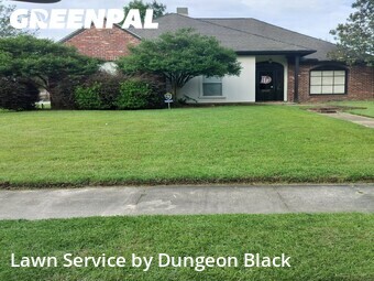 Lawn Cutting nearby Baton Rouge, LA, 