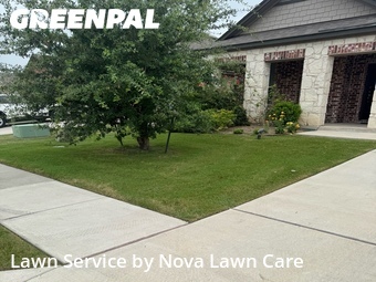 Grass Cutting nearby Manor, TX, 