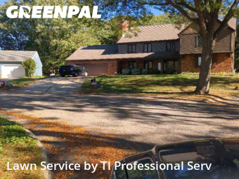 Yard Mowing nearby Madison, WI, 