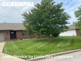 Lawn Care Service nearby Ozark, MO, 