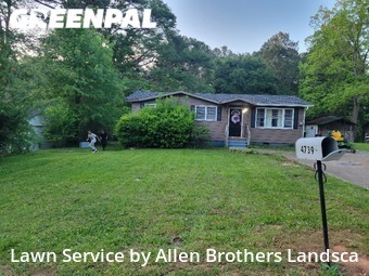 Lawn Cutting nearby Union City, GA, 