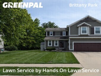 Lawn Maintenance nearby Overland Park, MO, 