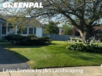 Lawn Care nearby Woodstock, IL, 