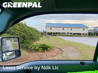 Grass Cutting nearby Emerald Isle, NC, 