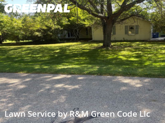 Lawn Care Service nearby St. Charles, IL, 