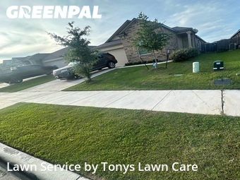 Lawn mowed in Hutto, 78634