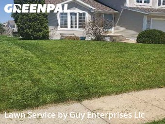 Lawn Care Service nearby Cedar Rapids, IA, 