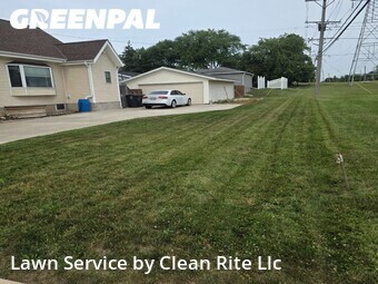 Lawn Mow nearby Greenfield, WI, 