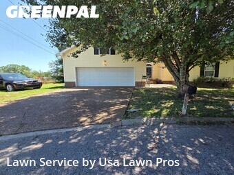 Lawn Cutting nearby White House, TN, 