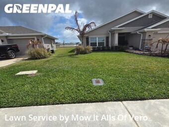 Yard Cutting nearby Fort Pierce, FL, 