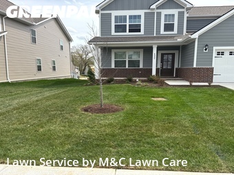 Lawn Maintenance nearby Clarksville, TN, 