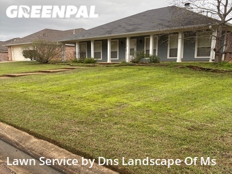 Lawn Mowing nearby Pearl, MS, 