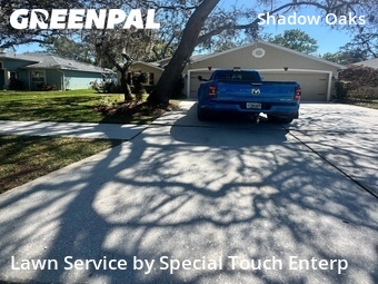 Lawn Maintenance nearby Holiday, FL, 