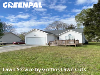 Yard Mowing nearby La Vergne, TN, 