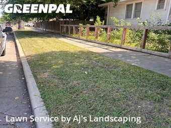 Lawn mowing work completed in Merced, CA