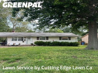 Lawn Cutting nearby Florissant, MO, 