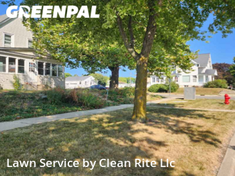 Grass Cut nearby West Allis, WI, 