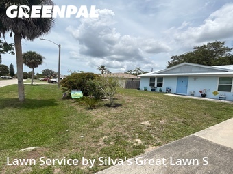 Lawn mowed in Bonita Springs, 34135