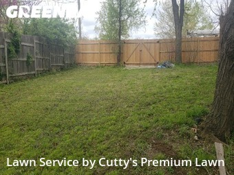 Grass Cutting nearby Gladstone, MO, 