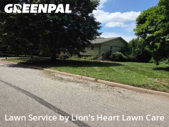 Grass Cut nearby Lansing, KS, 