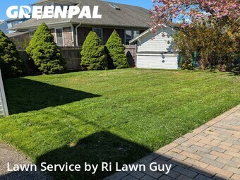 Lawn Mow nearby Newport, RI, 