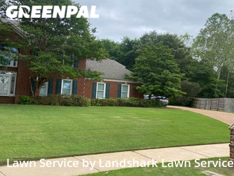 Lawn Mowing nearby Collierville, MS, 