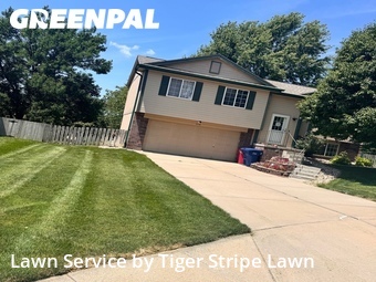 Lawn Care Service nearby Papillion, NE, 