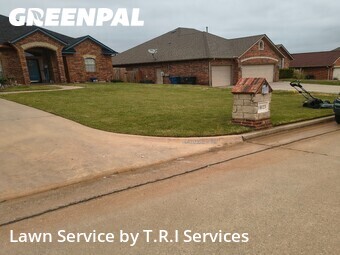 Lawn Cutting nearby Midwest City, OK, 