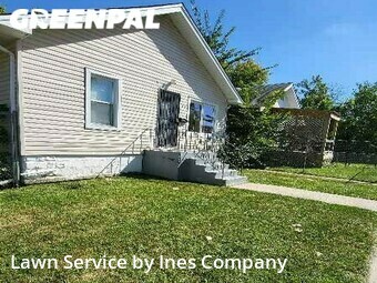 Lawn Mow nearby Harvey, IL, 