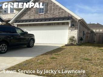 Yard Cutting nearby Tomball, TX, 