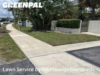 Lawn Care nearby Delray Beach, FL, 