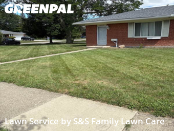 Lawn Care Service nearby Sterling Heights, MI, 