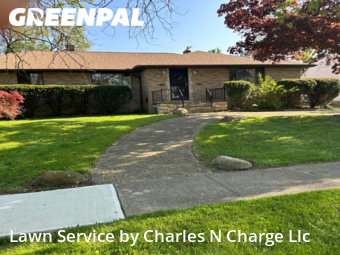 Lawn Cutting nearby Parma, OH, 