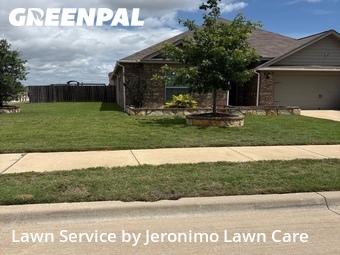 Lawn Mow nearby Crowley, TX, 