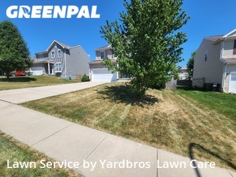 Lawn Mowing Service nearby Papillion, NE, 