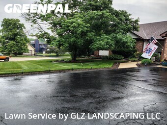 Lawn Maintenance nearby Lake Villa, WI, 