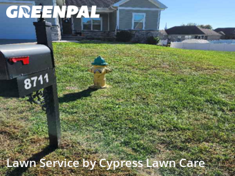 Grass Cut nearby Charlestown, IN, 